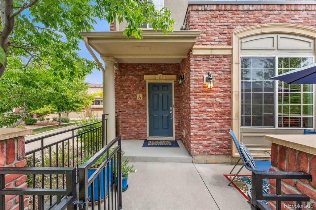 804 Rockhurst Drive A, Highlands Ranch, CO 80129