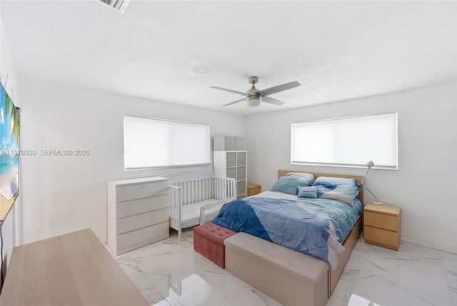 1101 NW 86th Terrace, Pembroke Pines, FL 33024