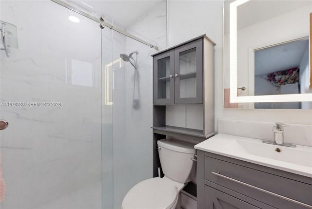 1101 NW 86th Terrace, Pembroke Pines, FL 33024