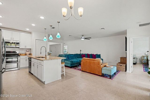 120 Tate Court SE, Palm Bay, FL 32909