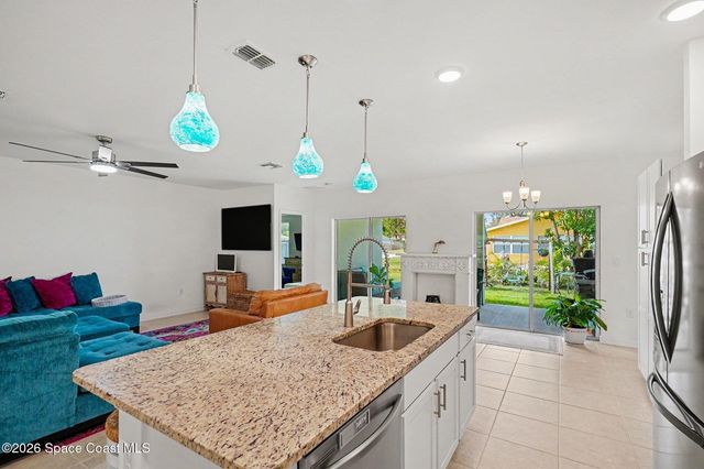 120 Tate Court SE, Palm Bay, FL 32909