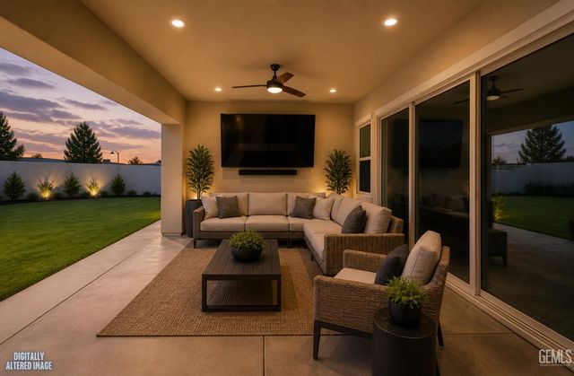 12531 Fairlawn Dr, Bakersfield, CA 93311