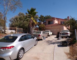 1501 Corte Capriana, Escondido, CA 92026