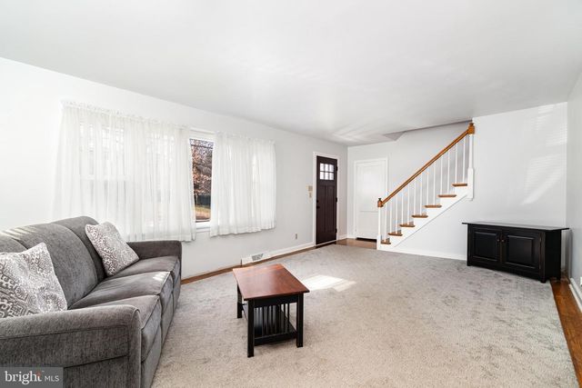 202 N DECATUR ST, Strasburg, PA 17579