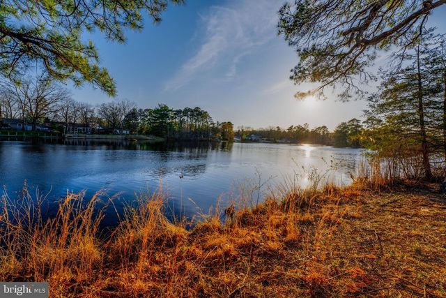 111 CAINS MILL RD, Williamstown, NJ 08094