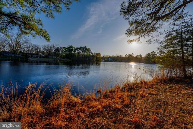 111 CAINS MILL RD, Williamstown, NJ 08094