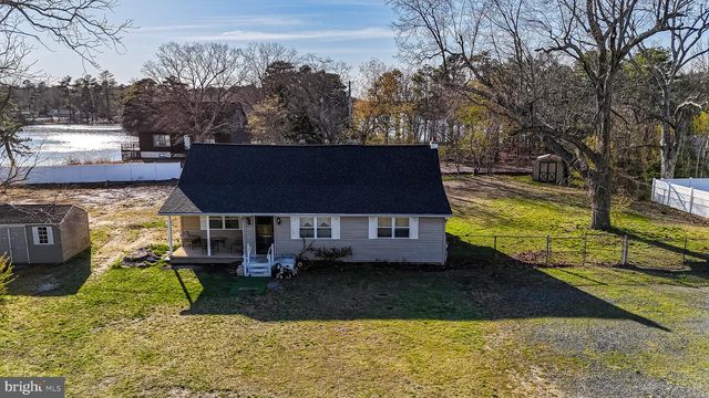 111 CAINS MILL RD, Williamstown, NJ 08094