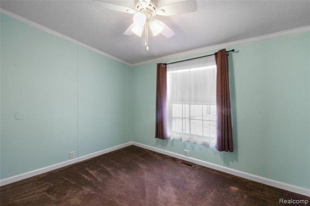 5317 Bart, Casco, MI 48064