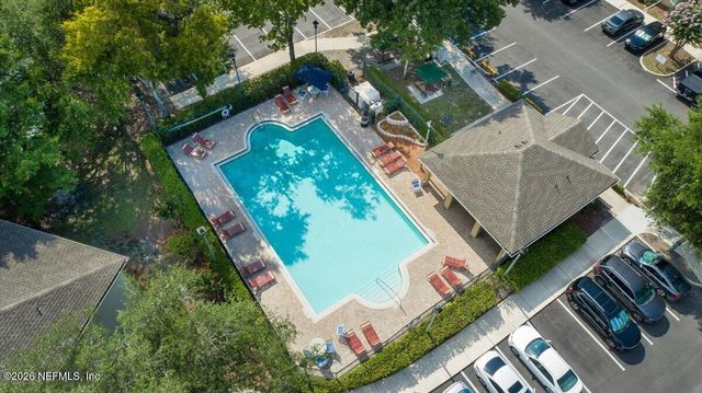 6100 MAGGIES Circle 104, Jacksonville, FL 32244