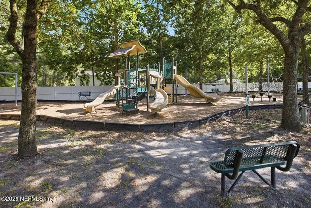 6100 MAGGIES Circle 104, Jacksonville, FL 32244