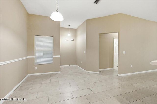 6100 MAGGIES Circle 104, Jacksonville, FL 32244