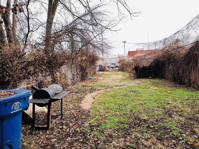 8034 Church Road, St Louis, MO 63147