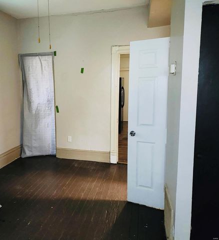 8034 Church Road, St Louis, MO 63147