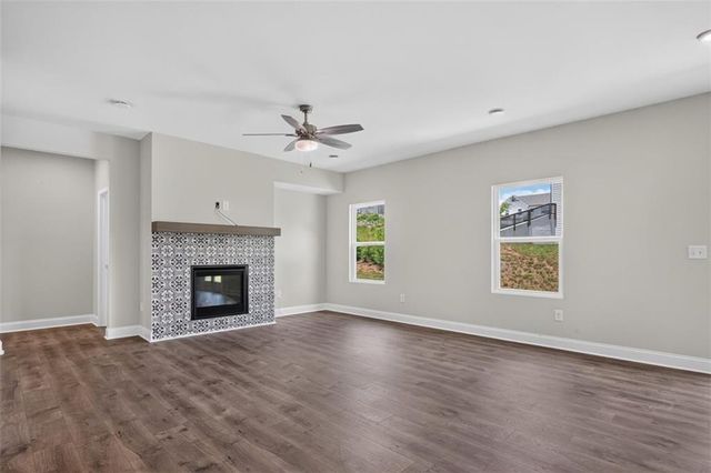 107 Ledgemont Way, Acworth, GA 30101