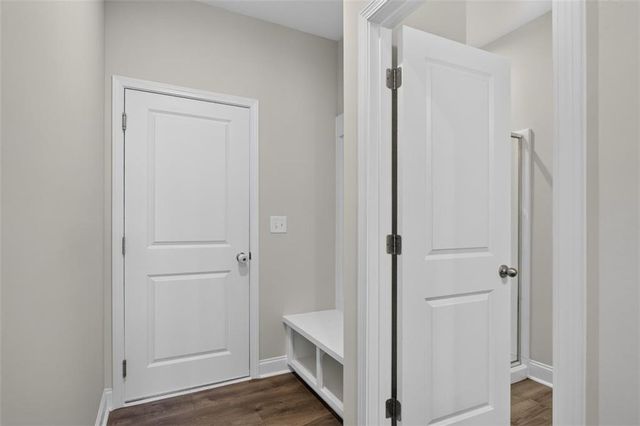 107 Ledgemont Way, Acworth, GA 30101