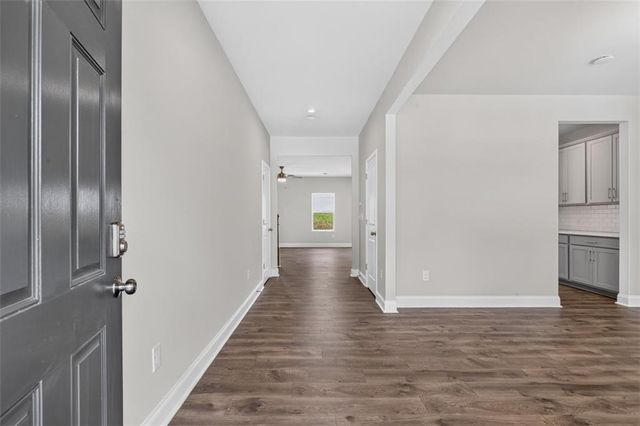 107 Ledgemont Way, Acworth, GA 30101