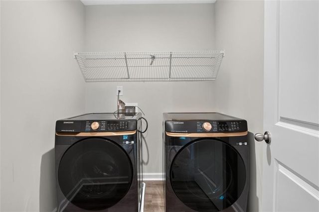 107 Ledgemont Way, Acworth, GA 30101