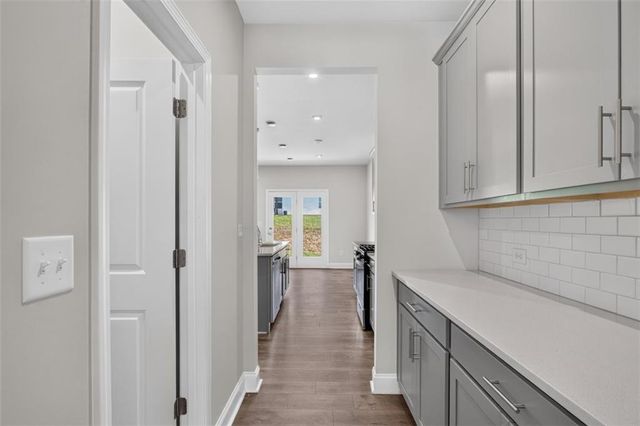 107 Ledgemont Way, Acworth, GA 30101