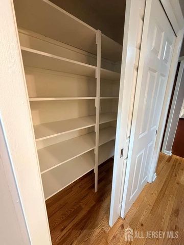 580 Village Road W, West Windsor, NJ 08550