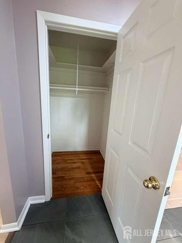 580 Village Road W, West Windsor, NJ 08550