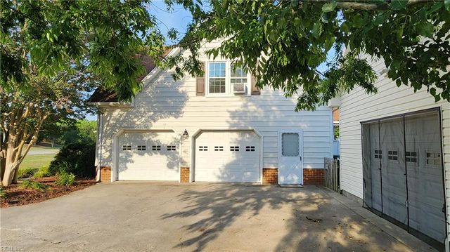 955 Kings Fork RD, Suffolk, VA 23434