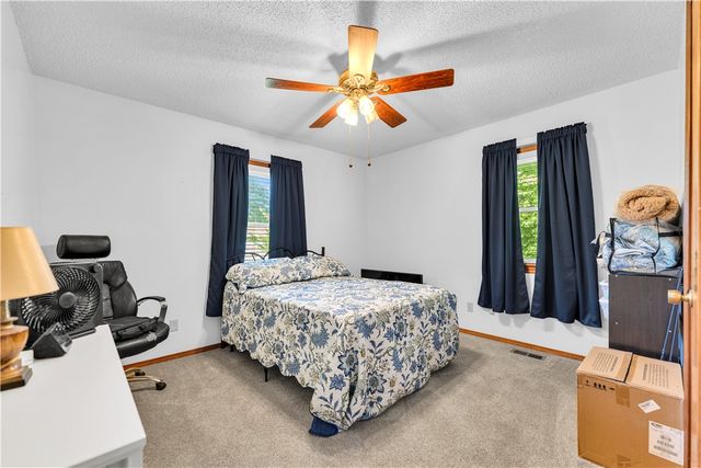 102 Jenkins Road, Prairie Grove, AR 72753