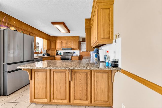 102 Jenkins Road, Prairie Grove, AR 72753