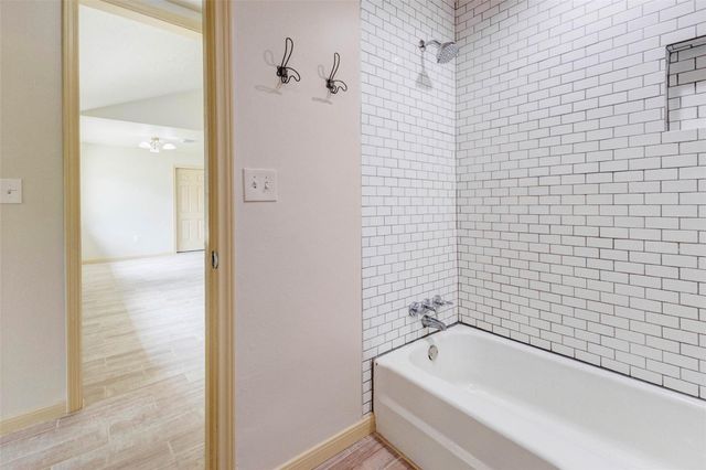 5319 Ridgestone Street, Houston, TX 77053