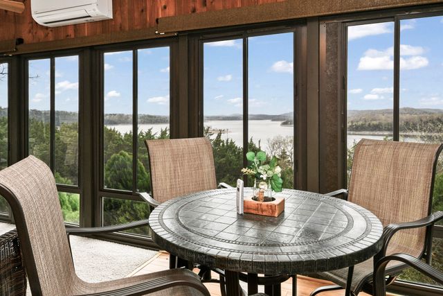 530 Jackson Hollow Road, Galena, MO 65656