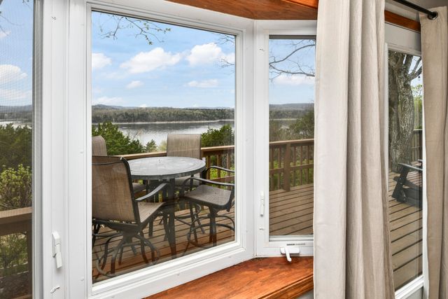 530 Jackson Hollow Road, Galena, MO 65656
