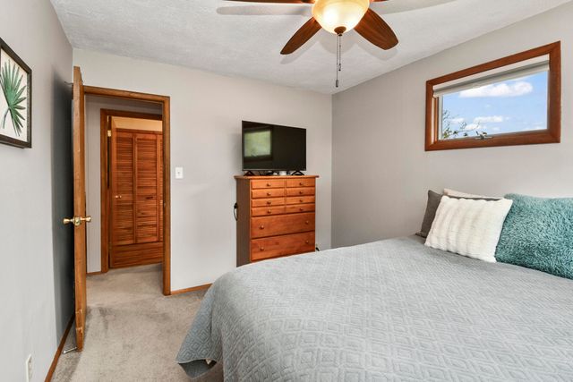 530 Jackson Hollow Road, Galena, MO 65656
