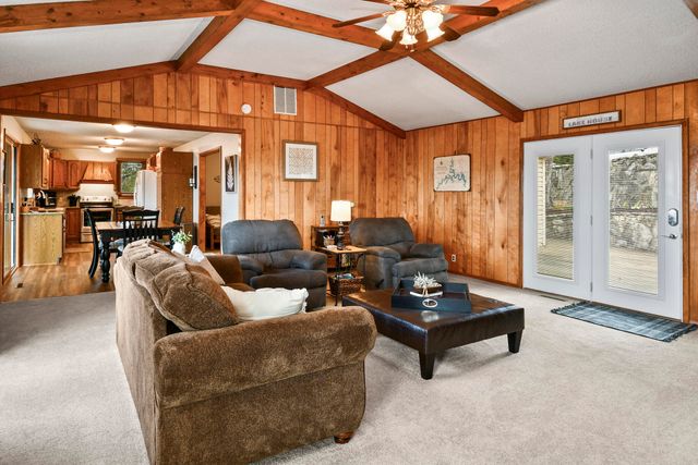530 Jackson Hollow Road, Galena, MO 65656