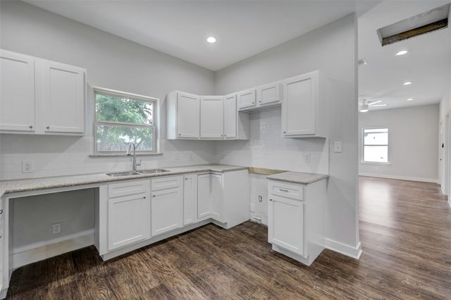 1601 Bigelow Street, Houston, TX 77009