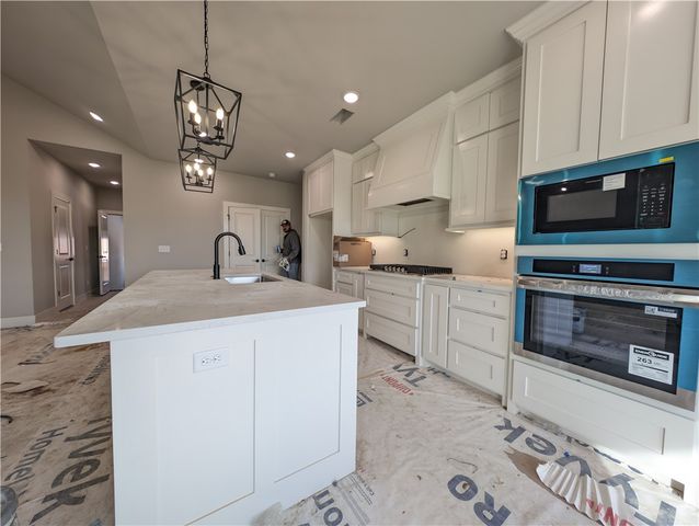 4910 Farmhouse Street, Springdale, AR 72762