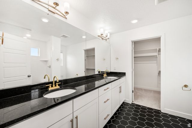 171 E HIDDEN CREEK WAY, Saratoga Springs, UT 84045