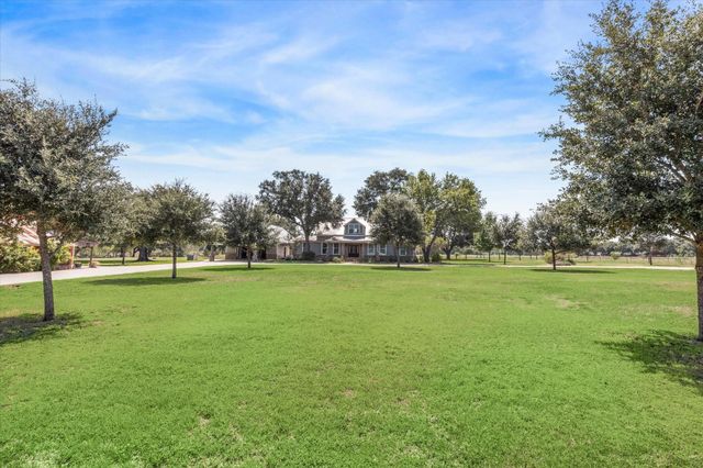 7151 Highway 71, Garwood, TX 77442