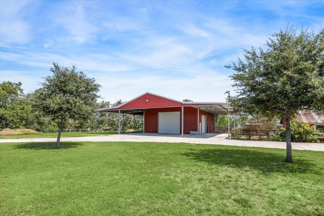 7151 Highway 71, Garwood, TX 77442