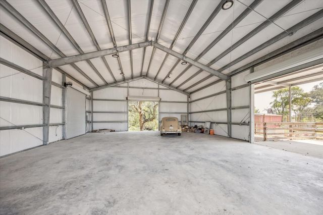 7151 Highway 71, Garwood, TX 77442