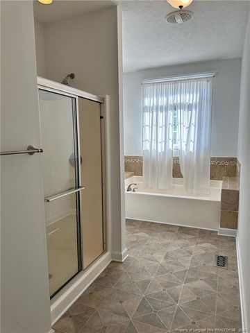 3912 Barclay Way, Wade, NC 28395