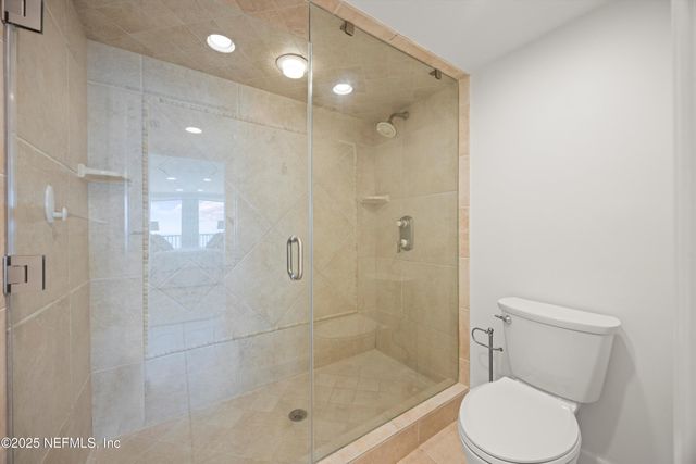 2100 OCEAN Drive PH-2, Jacksonville Beach, FL 32250