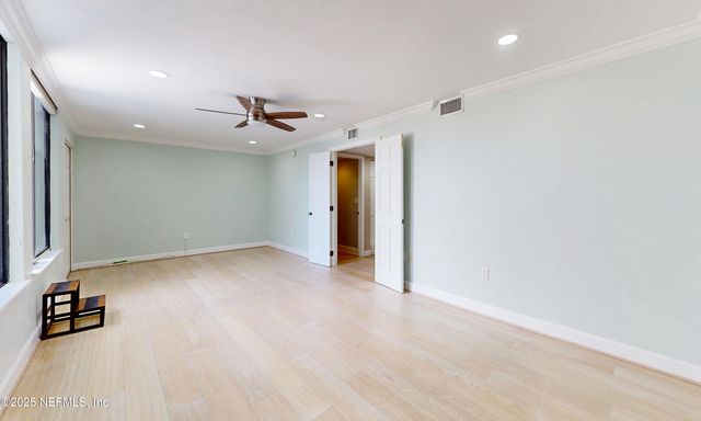 2100 OCEAN Drive PH-2, Jacksonville Beach, FL 32250