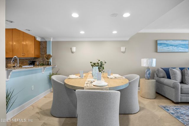 2100 OCEAN Drive PH-2, Jacksonville Beach, FL 32250