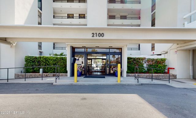 2100 OCEAN Drive PH-2, Jacksonville Beach, FL 32250