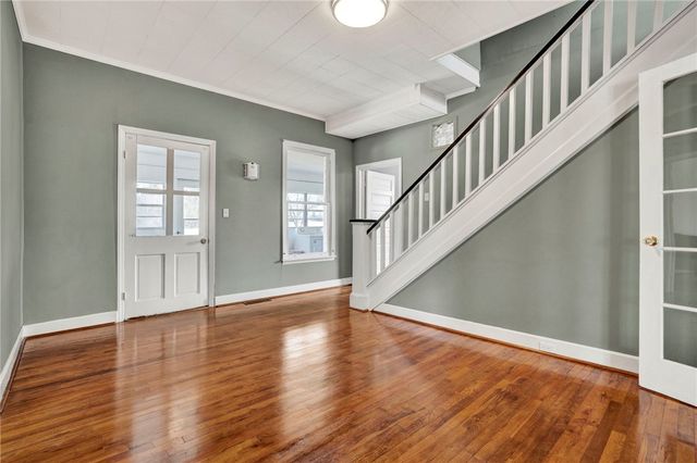 302 Gassaway Street, Central, SC 29630