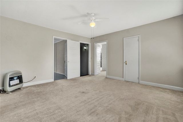 302 Gassaway Street, Central, SC 29630