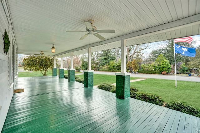 302 Gassaway Street, Central, SC 29630
