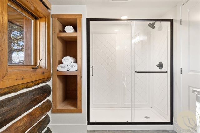 5 Comanche Trail, Red Lodge, MT 59068