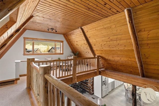 5 Comanche Trail, Red Lodge, MT 59068