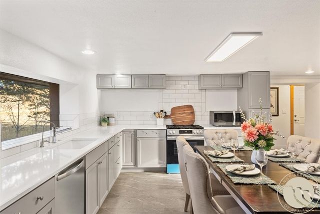 5 Comanche Trail, Red Lodge, MT 59068