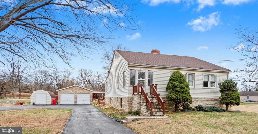 778 KEARNEYSVILLE PIKE, Kearneysville, WV 25430